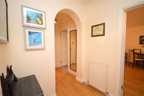 2 bedroom flat to rent, Elm Court, Albert Road South, Watford