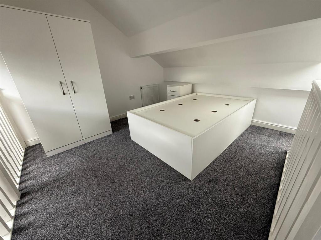 Bedroom.jpeg