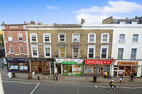 undefined, Regents Park Road, London N3