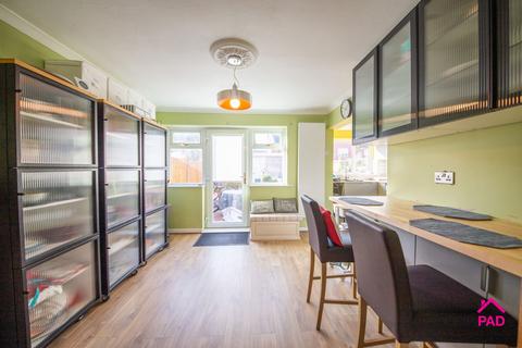 undefined, High Street, Newton-Le-Willows, WA12