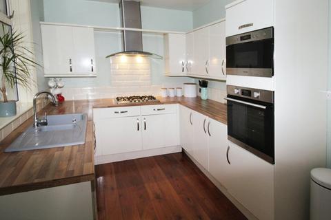 3 bedroom semi-detached house for sale, Warminster Crescent, South Yorkshire S8