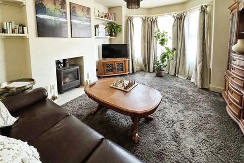 4 bedroom semi-detached house for sale, Bexhill Road, East Sussex TN38