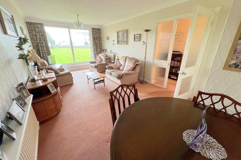 2 bedroom flat for sale, Sea Road, Barton on Sea, Hampshire. BH25 7PF