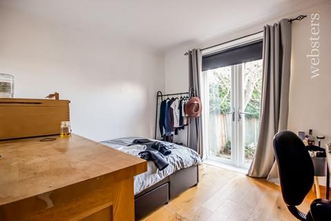 4 bedroom house to rent, Robson Road, Norwich NR5