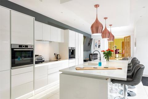 4 bedroom detached house for sale, York Road, Wollaston, Northamptonshire, NN29