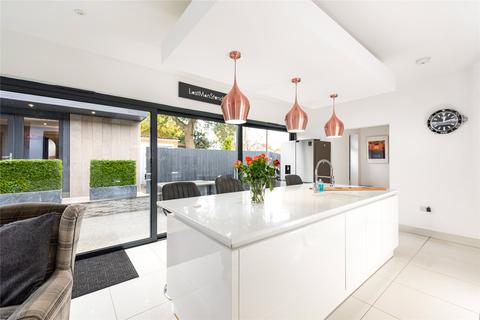 4 bedroom detached house for sale, York Road, Wollaston, Northamptonshire, NN29