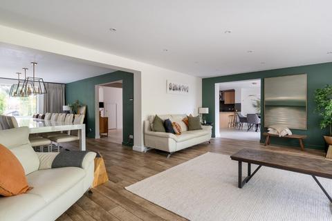 4 bedroom detached house for sale, Dukes Ride, Leighton Buzzard