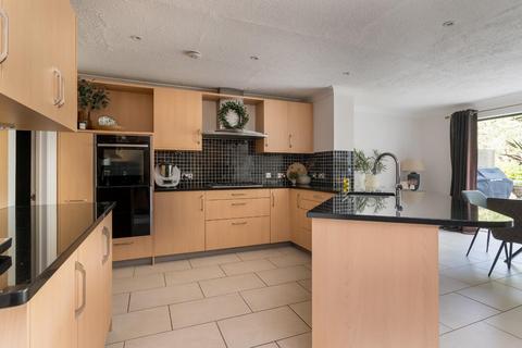 4 bedroom detached house for sale, Dukes Ride, Leighton Buzzard