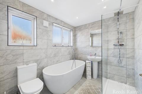 3 bedroom semi-detached house for sale, Moulton Grove, Durham TS19