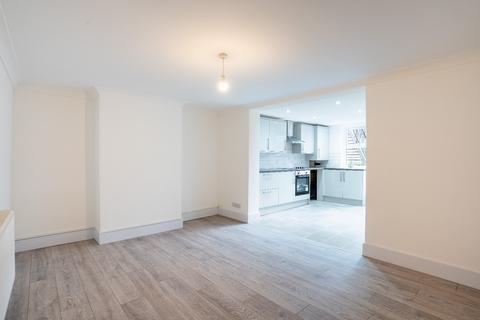 Wellington Street, Gravesend, Kent, DA12