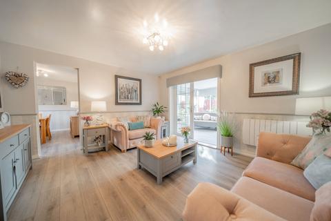 undefined, Torburn Avenue, Giffnock, G46