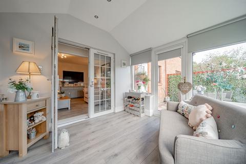 undefined, Torburn Avenue, Giffnock, G46