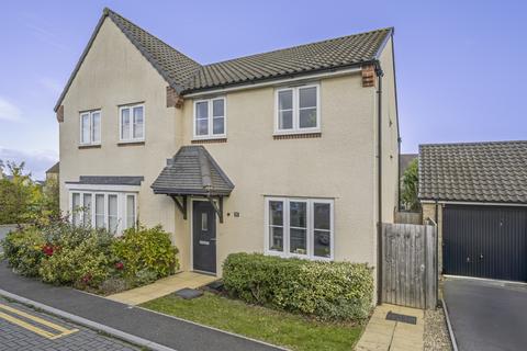 25 Carnival Close, Malmesbury, SN16 9FY