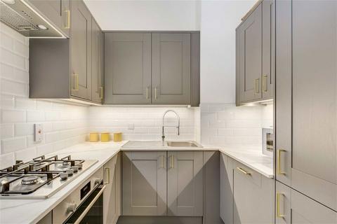 1 bedroom flat to rent, Pembridge Crescent, London W11