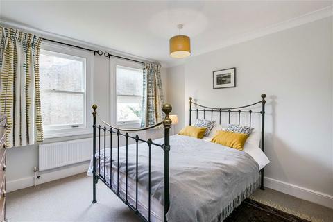1 bedroom flat to rent, Pembridge Crescent, London W11