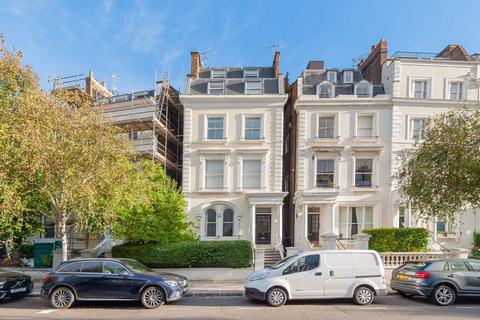 1 bedroom flat to rent, Pembridge Crescent, London W11