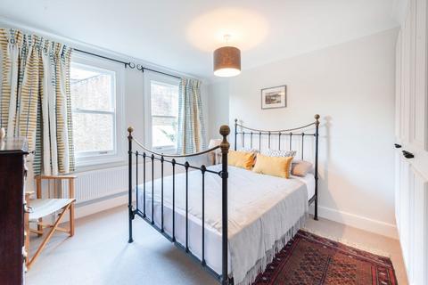 1 bedroom flat to rent, Pembridge Crescent, London W11