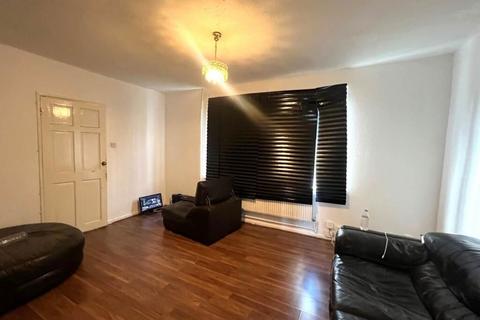 3 bedroom terraced house for sale, Ampleforth Road, London, SE2 9BG