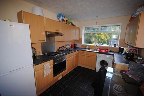 6 bedroom house to rent, St Annes Road, Leeds LS6