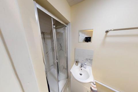 undefined, Headingley Mount, Leeds LS6