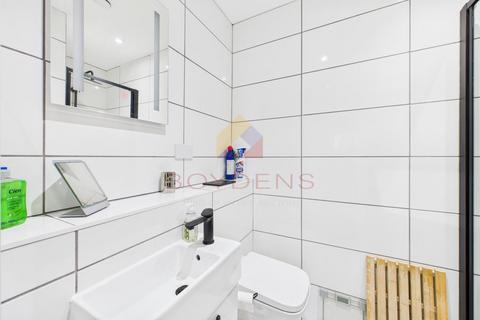 7 Carus Crescent, Highwoods, Colchester, CO4 9FU