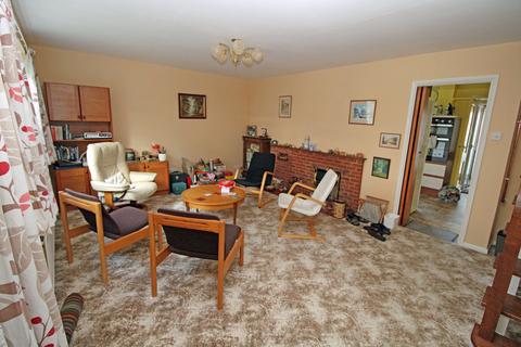 undefined, Woodlands, Overton RG25