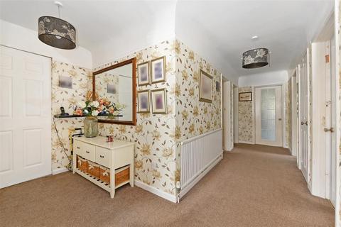 undefined, Warfield Crescent, Waterlooville