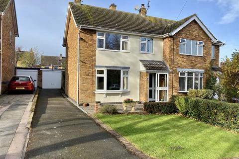 3 bedroom semi-detached house for sale, Shenton Close, Nuneaton CV13