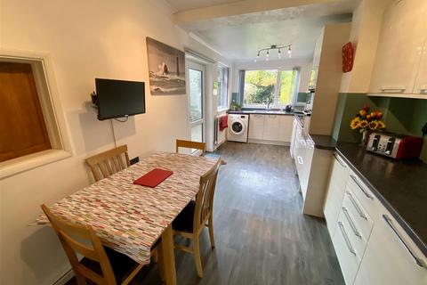 3 bedroom semi-detached house for sale, Shenton Close, Nuneaton CV13