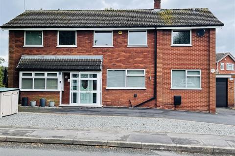 37 Sheepy Road, Atherstone, CV9 3AD