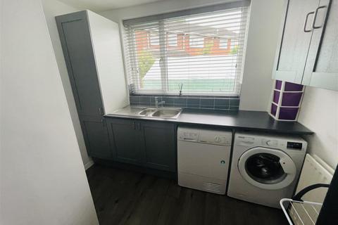 37 Sheepy Road, Atherstone, CV9 3AD