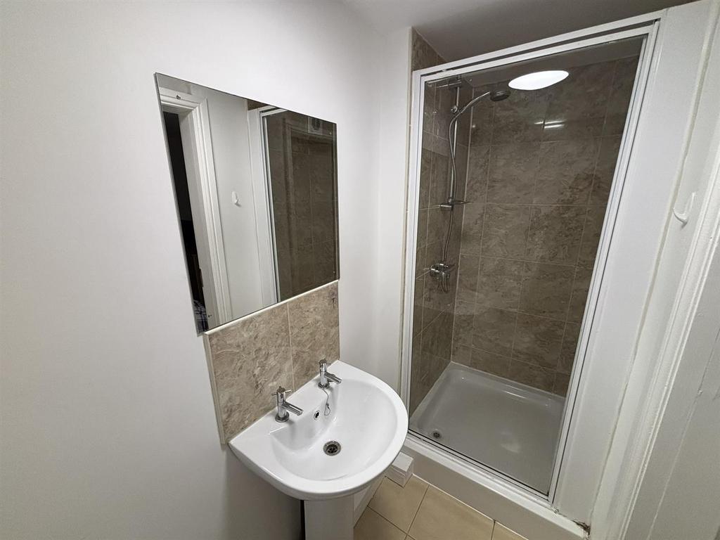 Ensuite 2