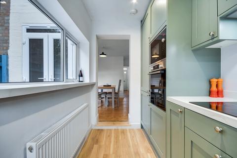 2 bedroom terraced house for sale, Marconi Road, Chelmsford