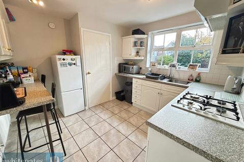 4 bedroom detached house for sale, Lidgett Way, Royston, S71