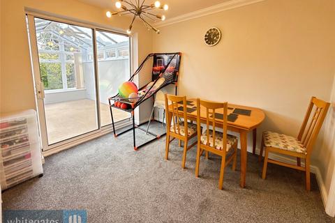 4 bedroom detached house for sale, Lidgett Way, Royston, S71