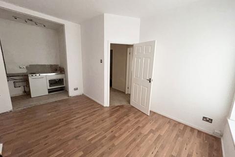 2 bedroom flat for sale, Durham Road, Low Fell, Gateshead, Tyne and Wear, NE9 6JA