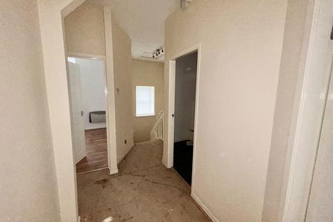 2 bedroom flat for sale, Durham Road, Low Fell, Gateshead, Tyne and Wear, NE9 6JA
