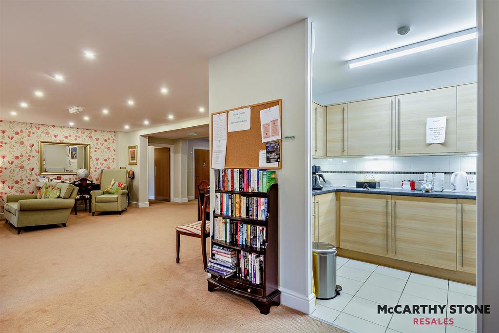 Homeowners Lounge