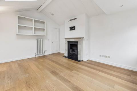 undefined, Wandsworth Bridge Road - London , ,