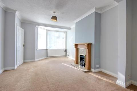 3 bedroom terraced house for sale, Ridgeway Road, Hull