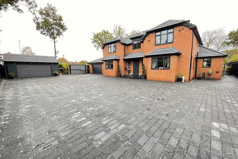 undefined, Woodland Walk, Chester Road, Great Sutton