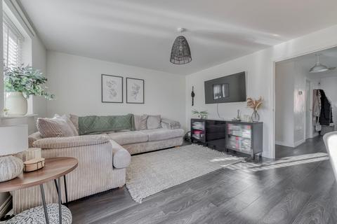 3 bedroom terraced house for sale, Mallard Way, Sprowston