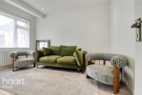 undefined, Craven Gardens, BARKING