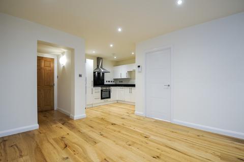 undefined, London Road, Kingston Upon Thames, Surrey, KT2