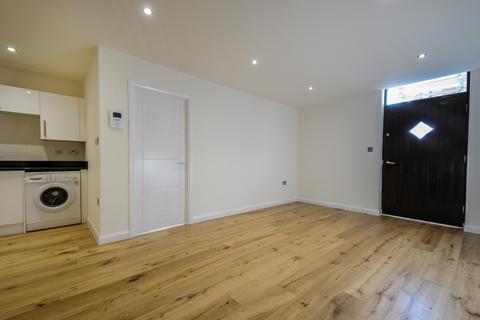 undefined, London Road, Kingston Upon Thames, Surrey, KT2