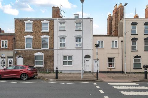7 bedroom terraced house for sale, Worcester Street, Gloucestershire GL1