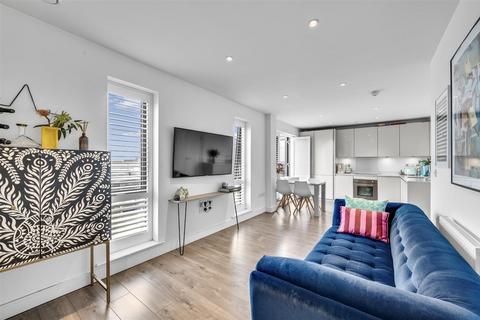 1 bedroom apartment for sale, Neasden Lane, Willesden, London