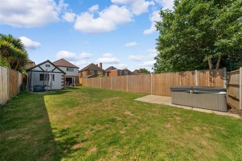 3 bedroom house for sale, Rydes Hill Road, Guildford