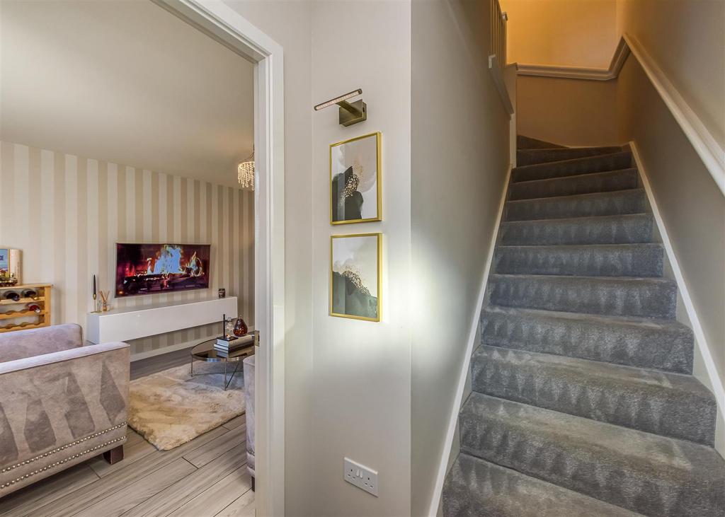 25 Rosemary Road-Hall.jpg