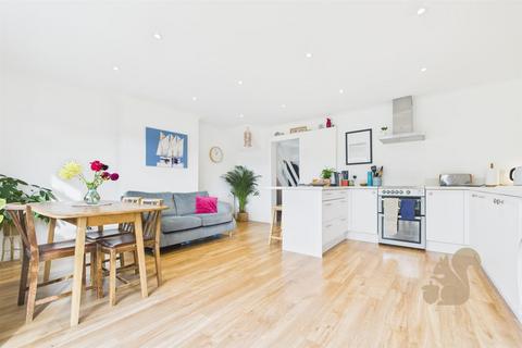 undefined, Oakwood Avenue, West Mersea CO5